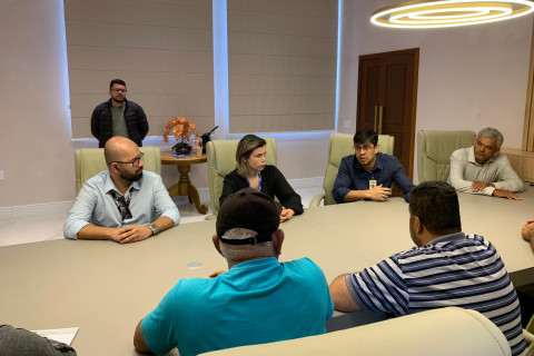 LAPÃO:  Vereadores e representantes EMBASA discutem melhorias para saneamento.