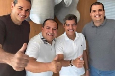 Após migrarem para a base de ACM Neto, Cafu Barreto e Nelson Leal são retirados da vice-liderança do governo na AL-BA